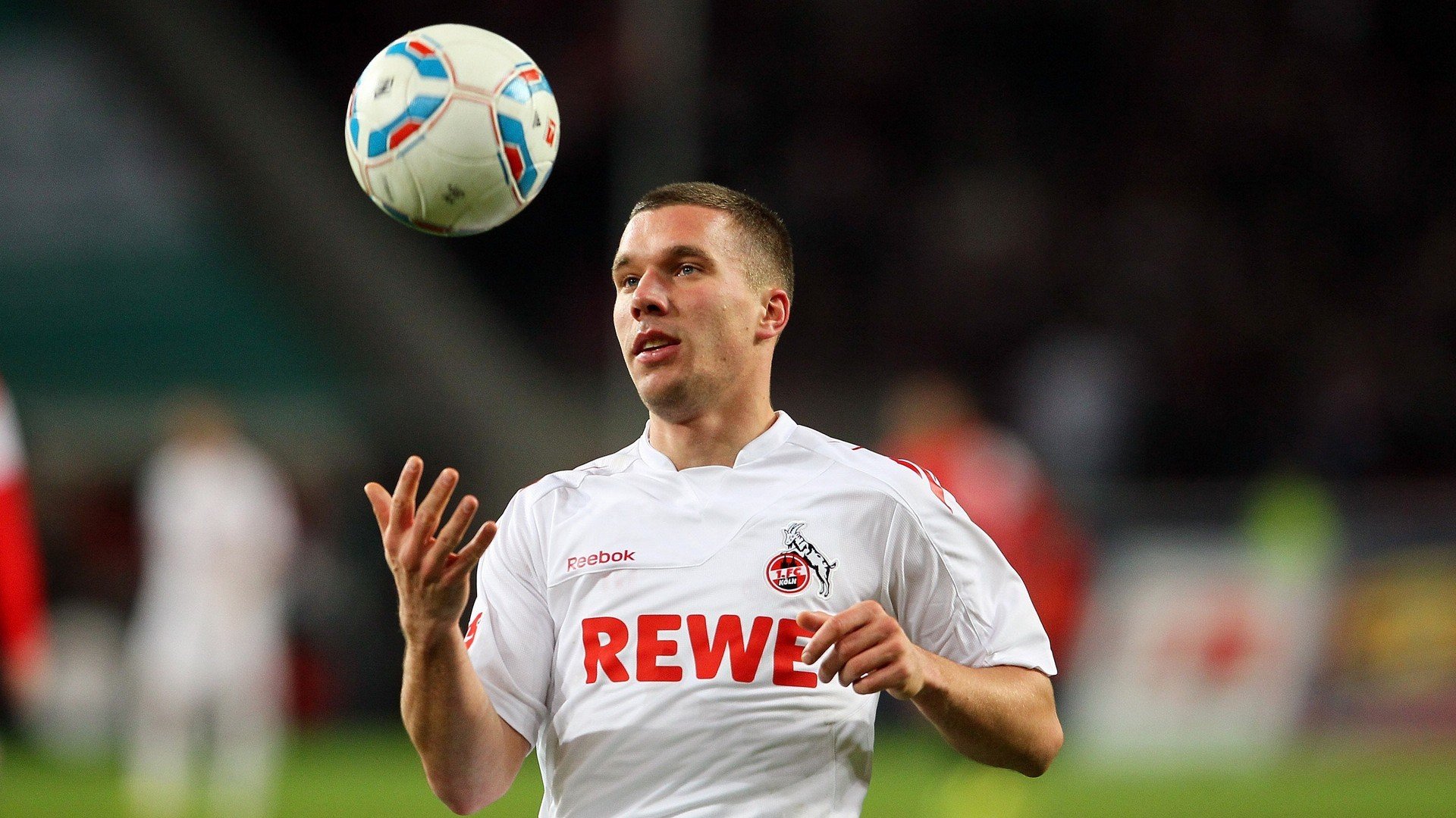 篮下较量见证中国力量崛起