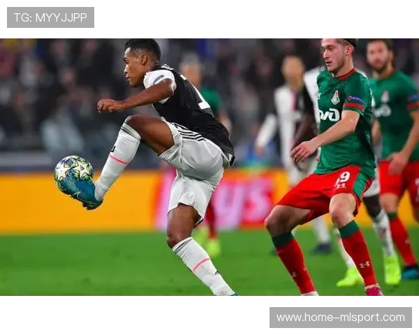 尤文前场压迫训练更加勇猛——打造攻防一体的铁血战士