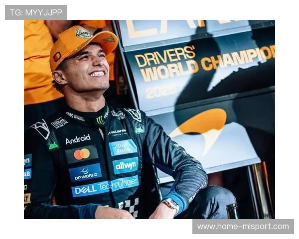 诺里斯不满队友