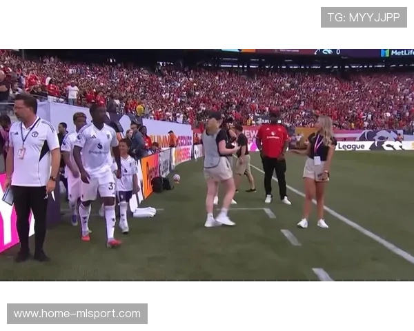 曼联锋线新星闪耀，带领球队打破对热刺的魔咒